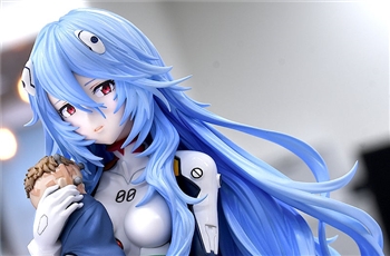 พรีวิวภาพถ่ายฟิกเกอร์ Rei Ayanami -Long Hair Ver ที่เตรียมเปิดรับจองเร็ว ๆ นี้